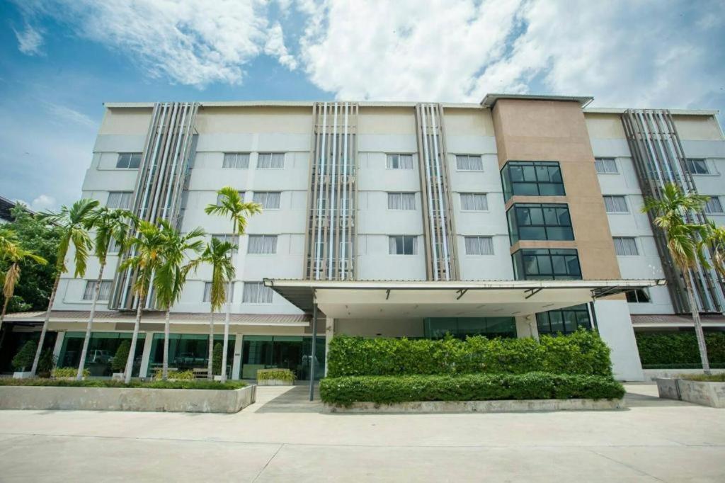 Veethara Boutique Hotel Udon Thani Exterior foto