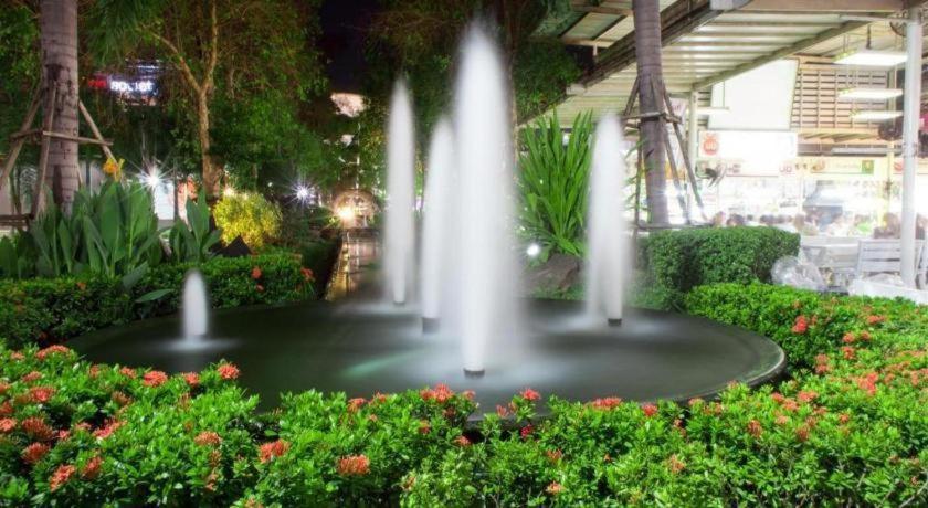 Veethara Boutique Hotel Udon Thani Exterior foto